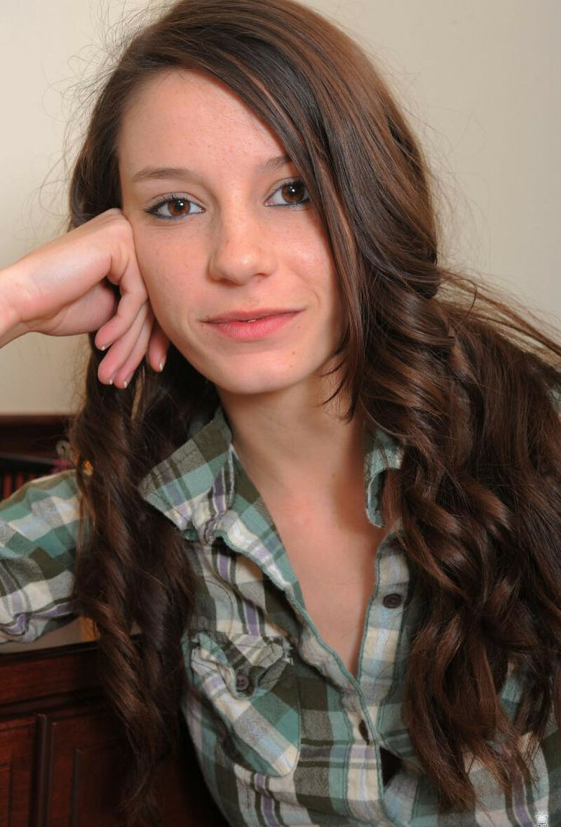 Женя, 19 лет, 1 размер груди